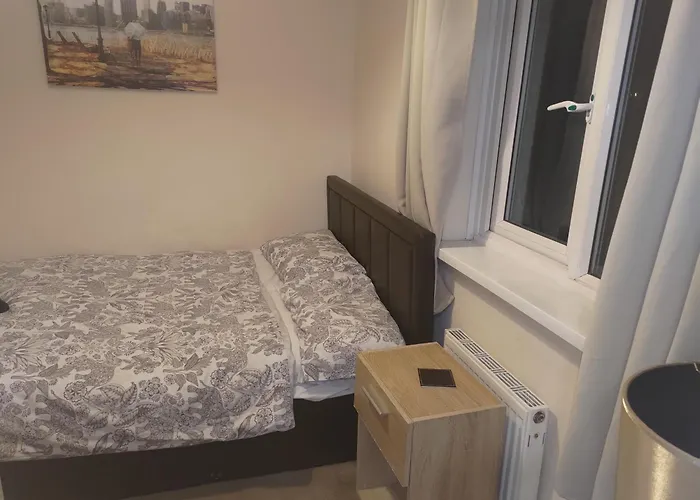 Гостьовий будинок From Бристоль